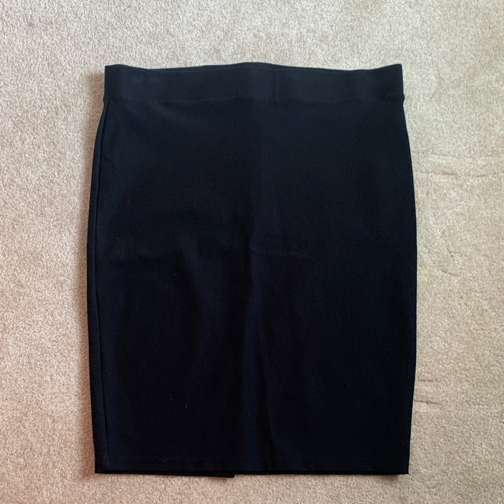 Torrid Elegant Black Pencil Skirt